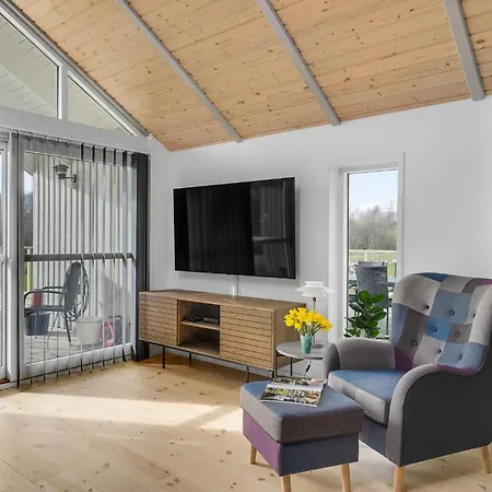 Beautiful Home In Rudkobing With Sauna *